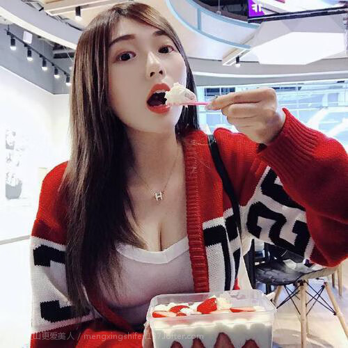 达米恩·麦肯齐:灵活的突破能力和精准的射门技巧让他成为全黑队的关键球员