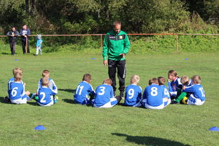 爱游戏体育-骑士教练吹嘘球队战术纪律良好，骑士队的教练