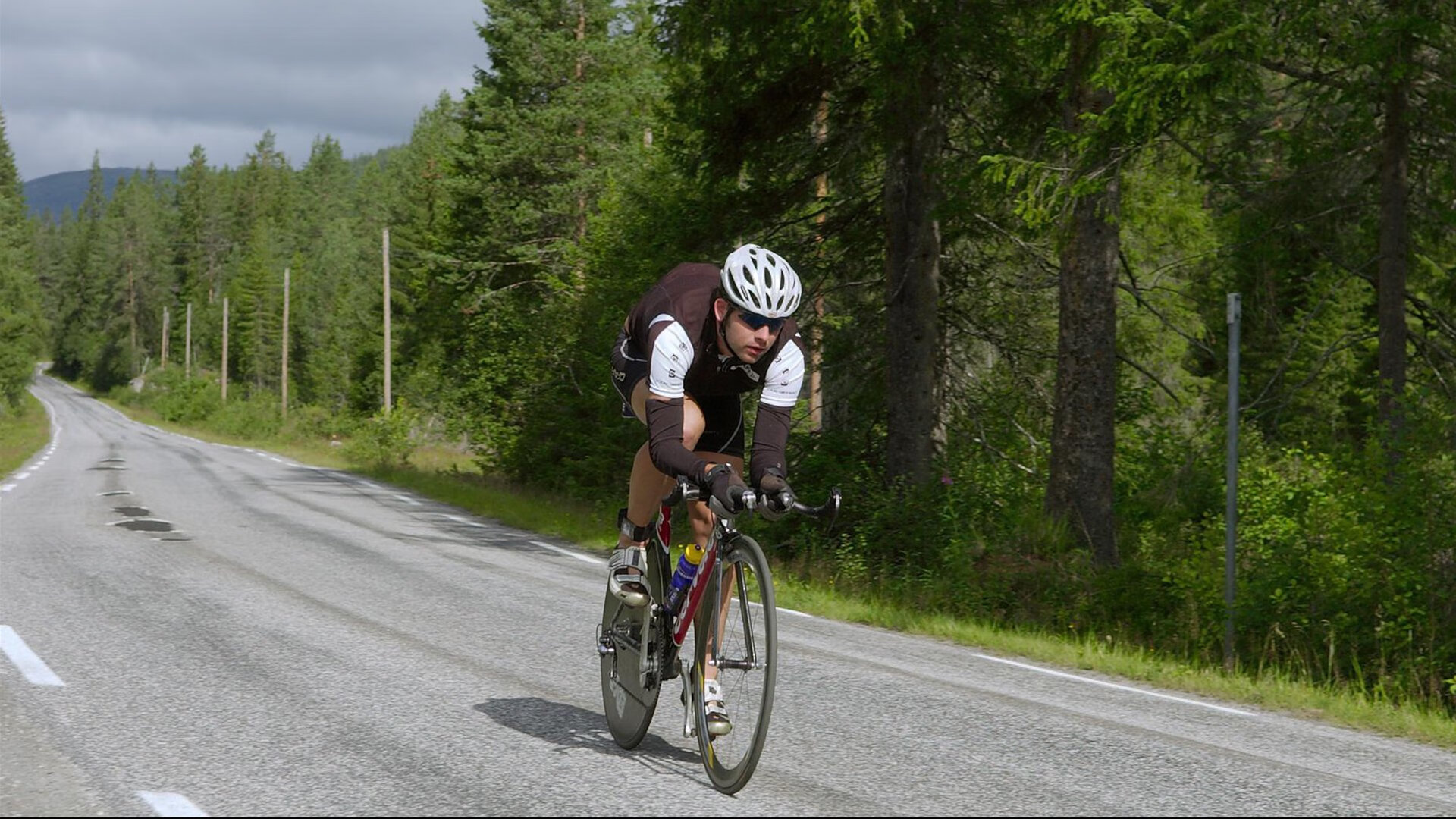 搏击赛场新星异军突起表现抢眼，最新搏击视频比赛